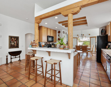 54605 Avenue Vallejo - Photo Thumbnail 7