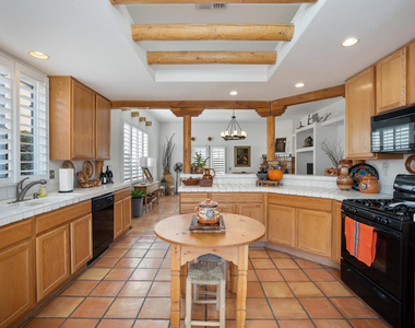 54605 Avenue Vallejo - Photo Thumbnail 4