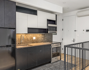 1115 Decatur Street - Photo Thumbnail 2