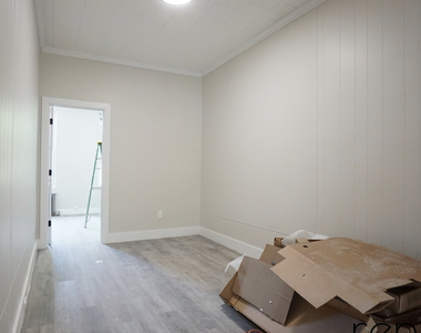 60-85 54th Street - Photo Thumbnail 3