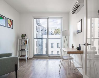 242 Newkirk Avenue - Photo Thumbnail 15