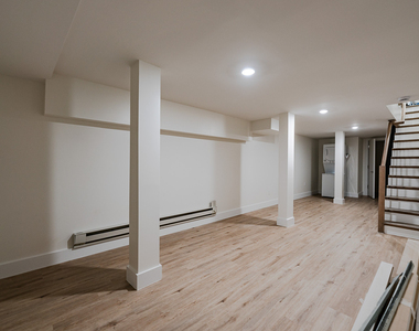 305 Harman St 11237 - Photo Thumbnail 9