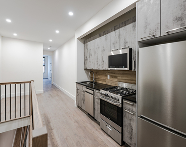 305 Harman St 11237 - Photo Thumbnail 12