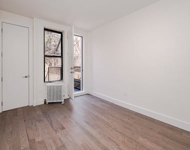 305 Harman St 11237 - Photo Thumbnail 14