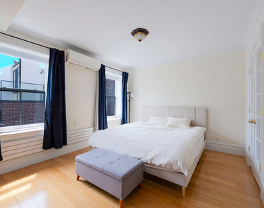 152 Ninth Ave - Photo Thumbnail 7