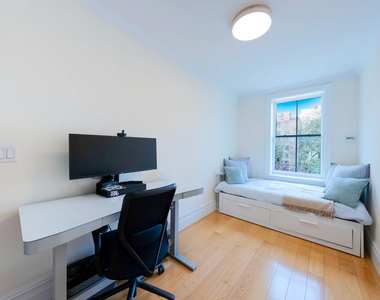 152 Ninth Ave - Photo Thumbnail 10