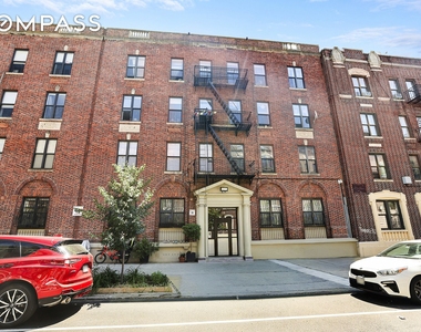 Argyle Road - Photo Thumbnail 4