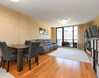 99th Street - Photo Thumbnail 3