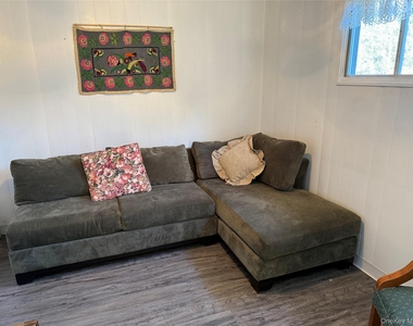 359 Masten Road - Photo Thumbnail 10