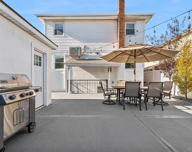 139 Gibson Boulevard - Photo Thumbnail 19