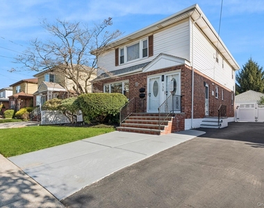 139 Gibson Boulevard - Photo Thumbnail 22