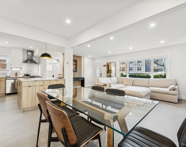 139 Gibson Boulevard - Photo Thumbnail 23
