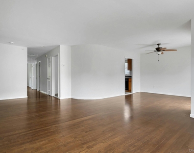 54 Washington Street - Photo Thumbnail 5