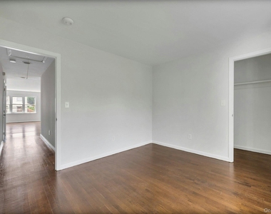 54 Washington Street - Photo Thumbnail 20