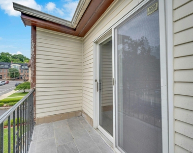 54 Washington Street - Photo Thumbnail 8