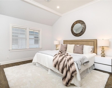 220 Central Avenue - Photo Thumbnail 7