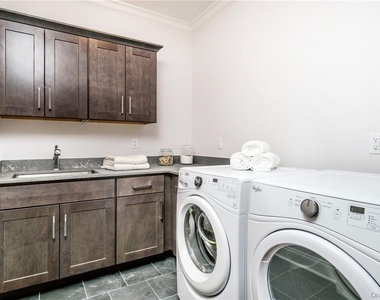 220 Central Avenue - Photo Thumbnail 23