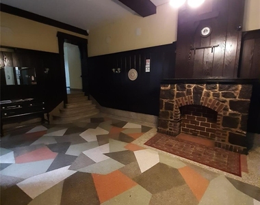 1 Hillside Avenue - Photo Thumbnail 25