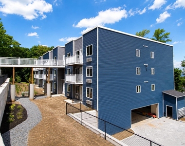 16 Dowd Street - Photo Thumbnail 37