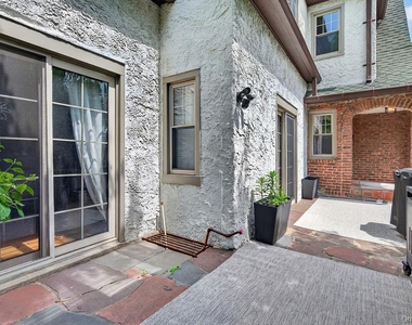33 Lynwood Road - Photo Thumbnail 26
