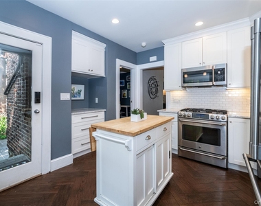 17 Bonnett Avenue - Photo Thumbnail 11
