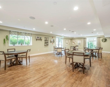 40 Jackson Avenue - Photo Thumbnail 22