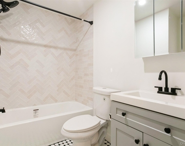 45 S Greeley Avenue - Photo Thumbnail 7