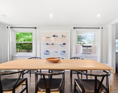 36 Dearborn Avenue - Photo Thumbnail 9
