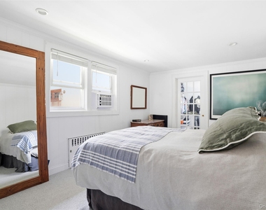 36 Dearborn Avenue - Photo Thumbnail 14