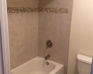 246 Heritage Hills Drive - Photo Thumbnail 16