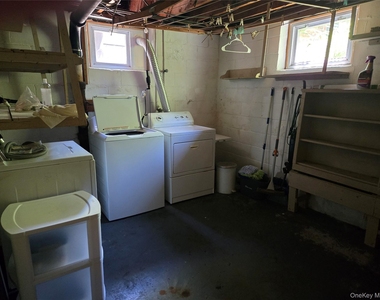 160 Glengariff Road - Photo Thumbnail 11