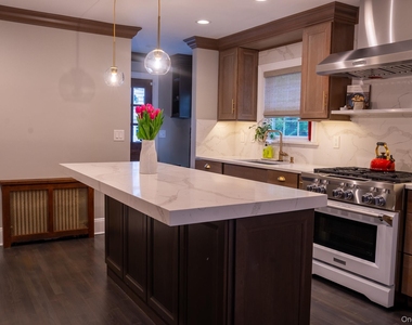 177 Fonda Road - Photo Thumbnail 8
