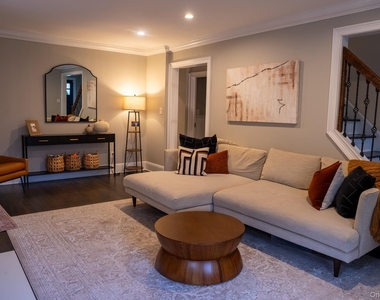 177 Fonda Road - Photo Thumbnail 9
