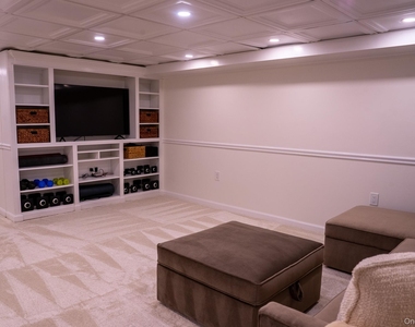 177 Fonda Road - Photo Thumbnail 28