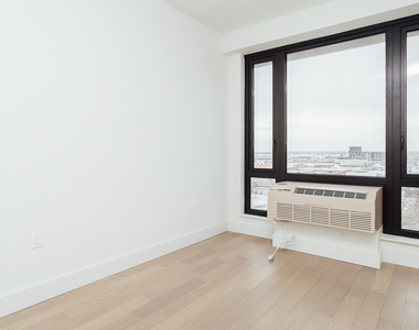 635 4th Ave 11232 - Photo Thumbnail 5