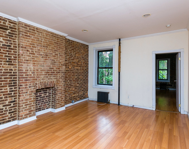 71 Pineapple St 11201 - Photo Thumbnail 7