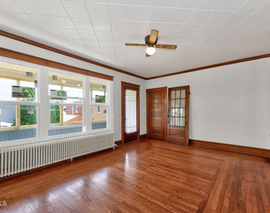 99 James Street - Photo Thumbnail 6
