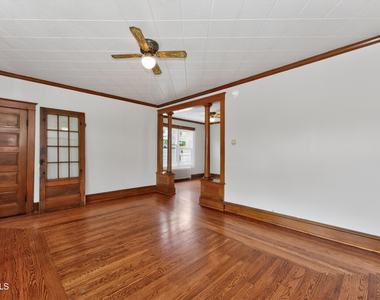 99 James Street - Photo Thumbnail 7