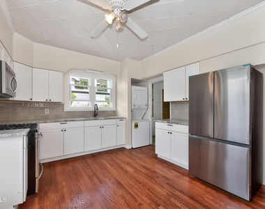 99 James Street - Photo Thumbnail 12