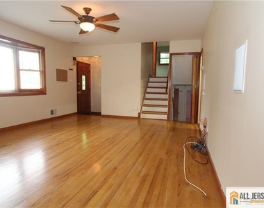 39 Stony Road - Photo Thumbnail 2