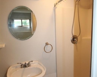 39 Stony Road - Photo Thumbnail 12