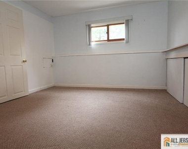 39 Stony Road - Photo Thumbnail 13