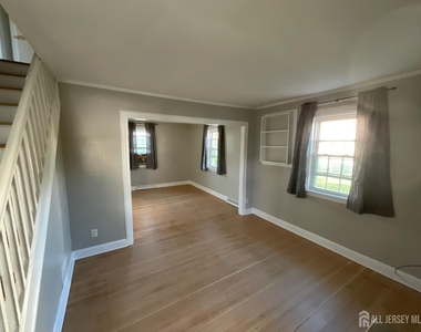 54 Randolph Avenue - Photo Thumbnail 1