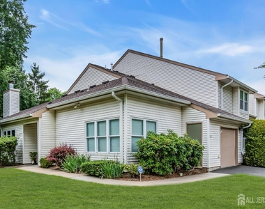 492 Bayberry Court - Photo Thumbnail 37
