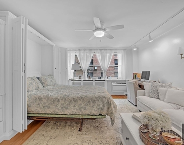 315 E 70th Street - Photo Thumbnail 2