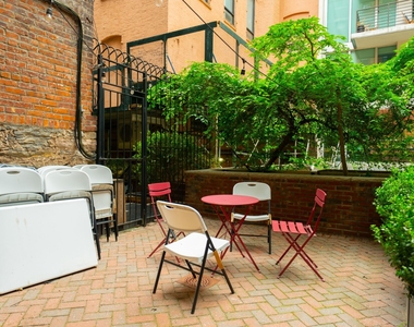 344 W 17th Street - Photo Thumbnail 1