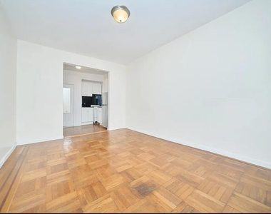 223 E 58th Street - Photo Thumbnail 2