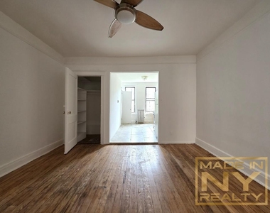 86-04 96th Street - Photo Thumbnail 3