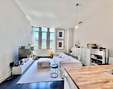 220 W 148th Street - Photo Thumbnail 4