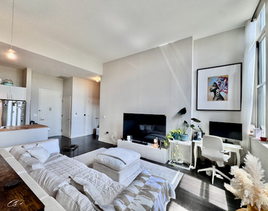 220 W 148th Street - Photo Thumbnail 1